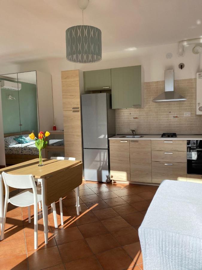 Il Tulipano Apartment Trezzano Rosa Luaran gambar