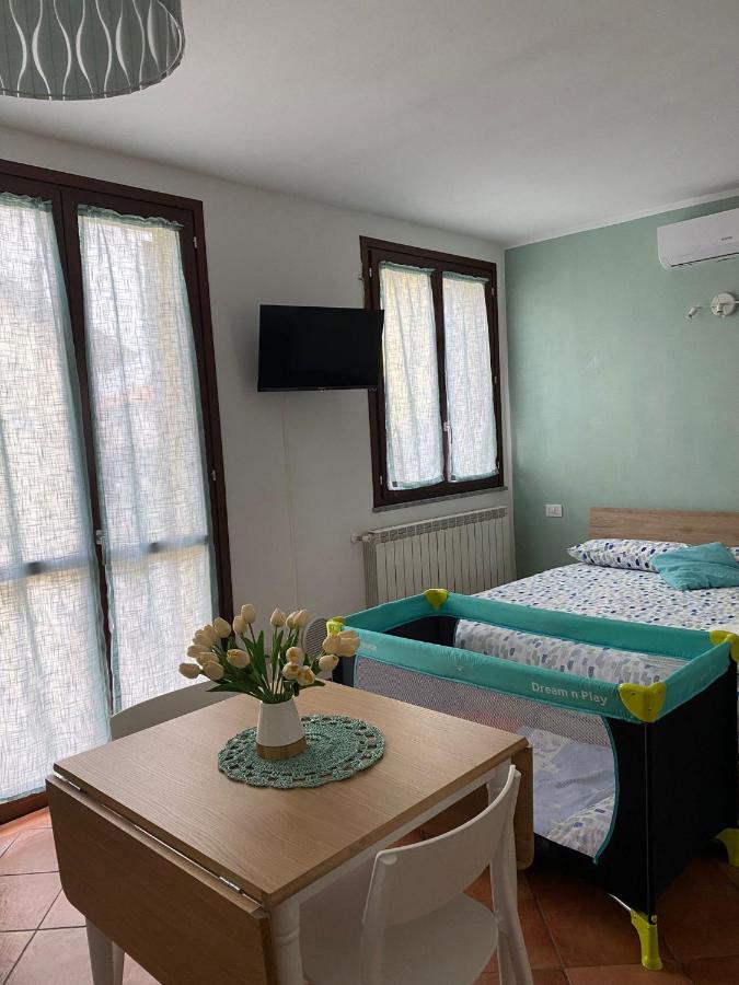 Il Tulipano Apartment Trezzano Rosa Luaran gambar