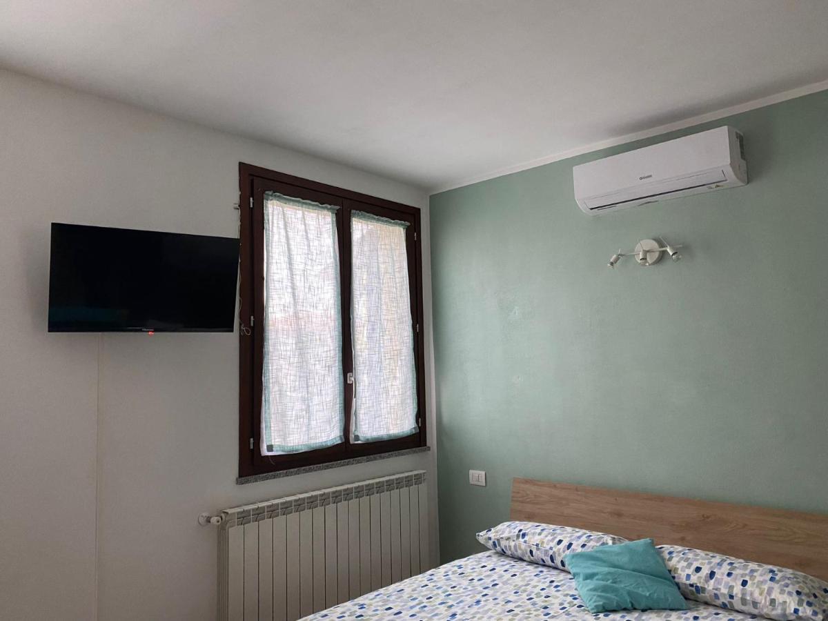 Il Tulipano Apartment Trezzano Rosa Luaran gambar