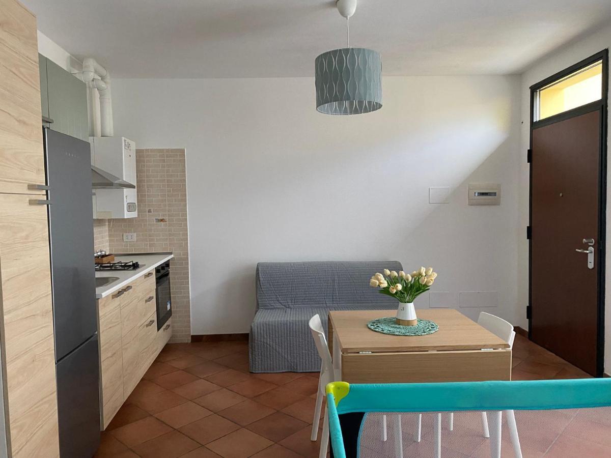 Il Tulipano Apartment Trezzano Rosa Luaran gambar